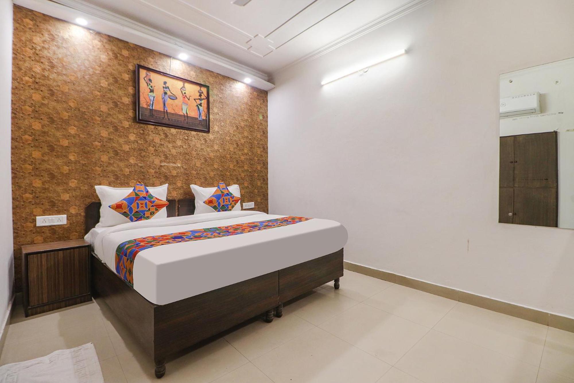 Fabhotel Rainbow Villa Near Igi Airport New Delhi Eksteriør bilde