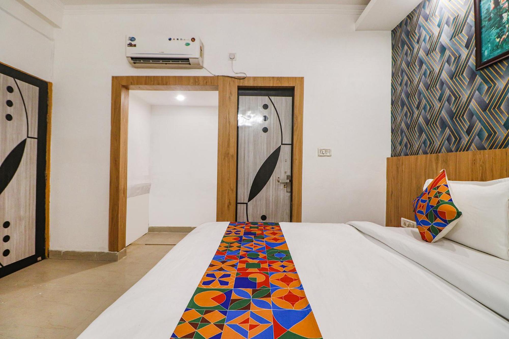 Fabhotel Rainbow Villa Near Igi Airport New Delhi Eksteriør bilde
