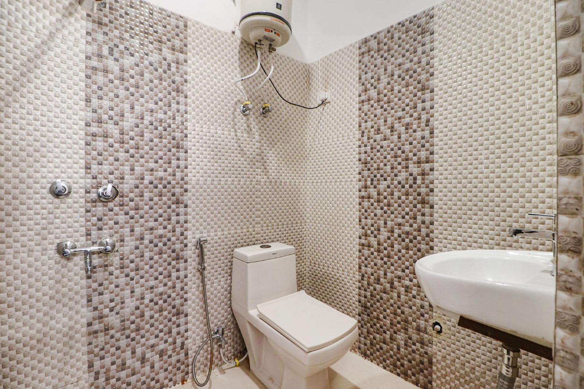 Fabhotel Rainbow Villa Near Igi Airport New Delhi Eksteriør bilde