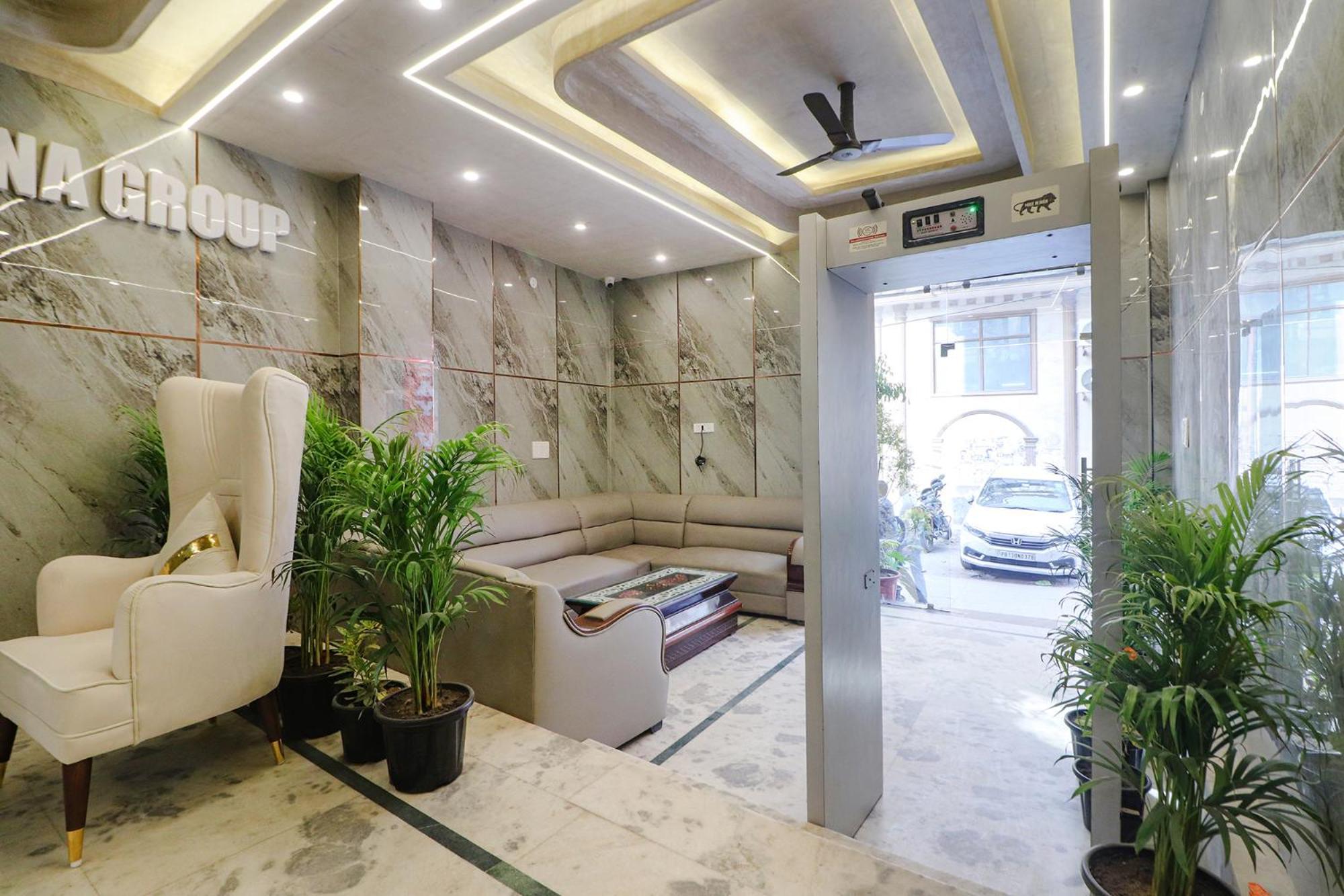 Fabhotel Rainbow Villa Near Igi Airport New Delhi Eksteriør bilde