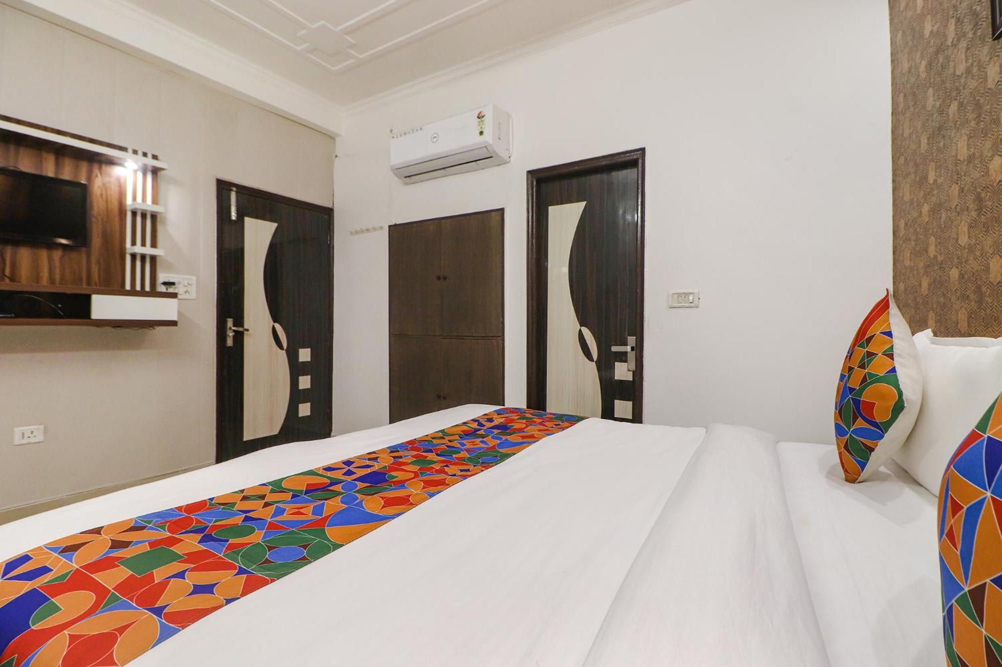 Fabhotel Rainbow Villa Near Igi Airport New Delhi Eksteriør bilde