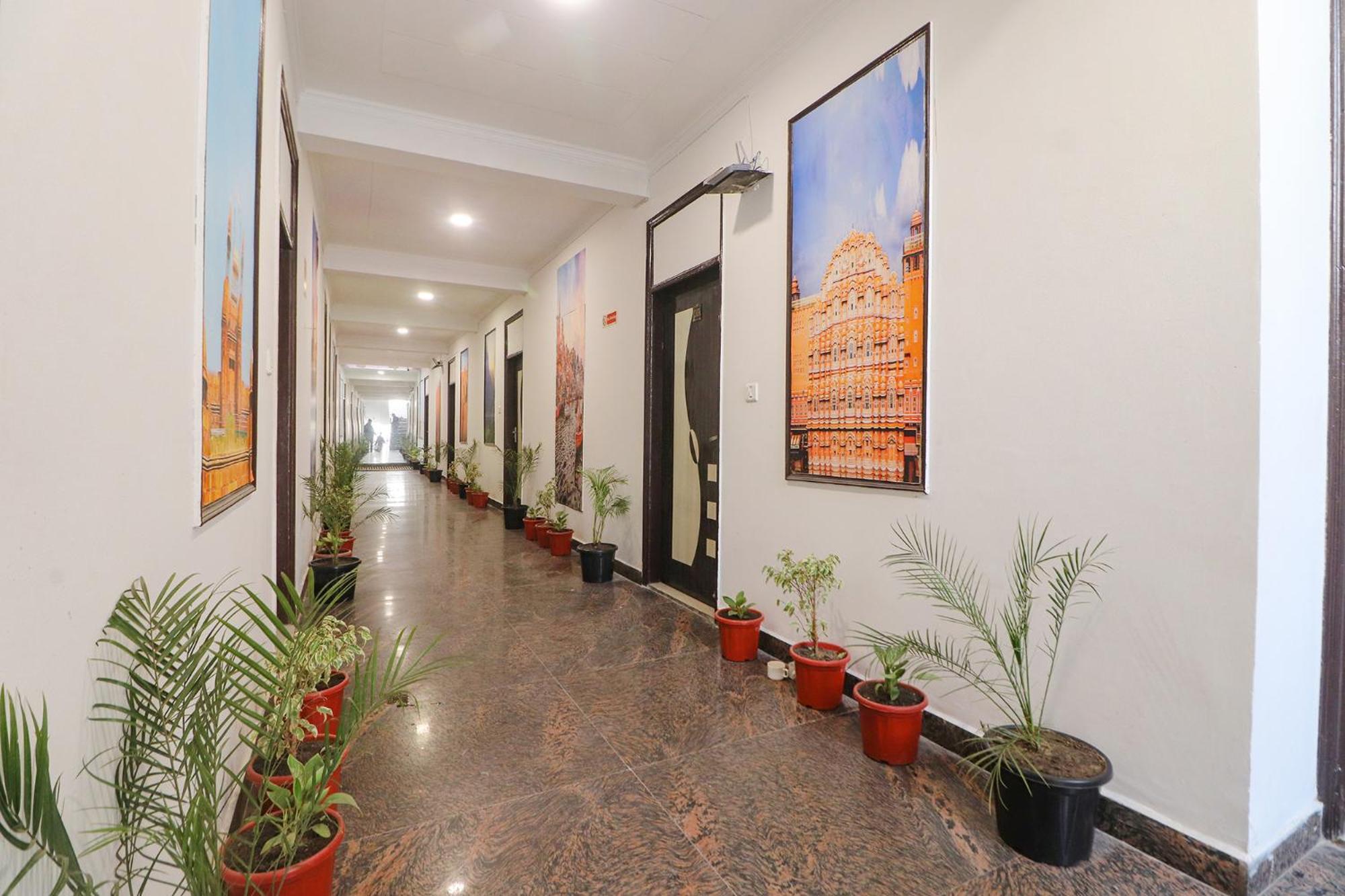 Fabhotel Rainbow Villa Near Igi Airport New Delhi Eksteriør bilde